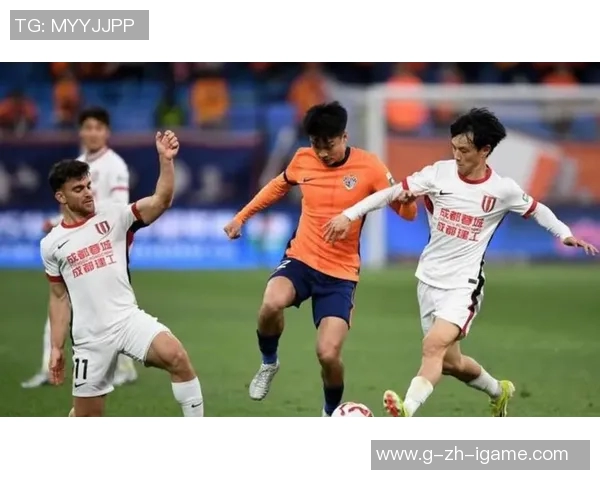 广州与上海足球对决展现城市文化魅力与竞技精神的完美结合 广州与上海足球对决展现城市文化魅力与竞技精神的完美结合